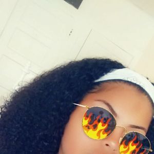 Meet your Posher, Janisha leeann